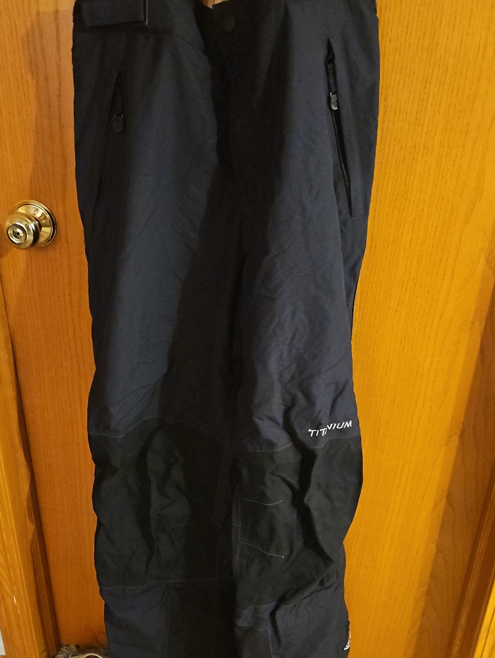 Titanium Men's Black Snow Pants Xl